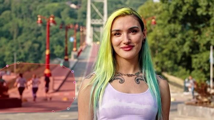 Adobe videolara nesne ekleyip silebilen yapay zeka aracını tanıttı: Muazzam!